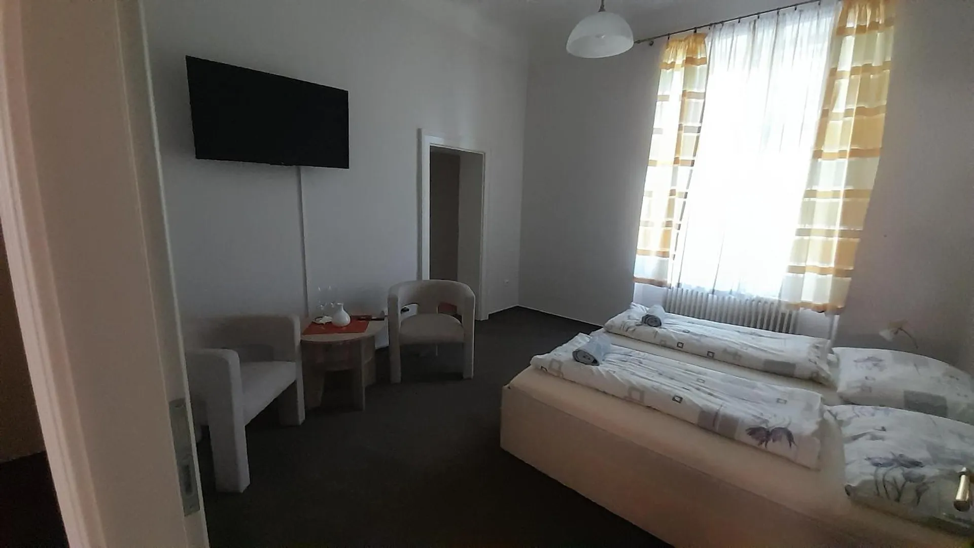 Penzion Na Zamku Bartosovice Kunin